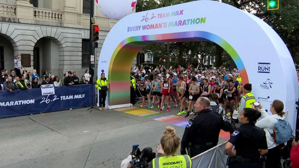 7,000 women take the Savannah streets for the "Every Woman's Marathon"