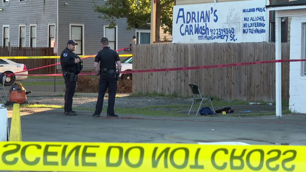 Two hurt in shooting on Savannah's westside