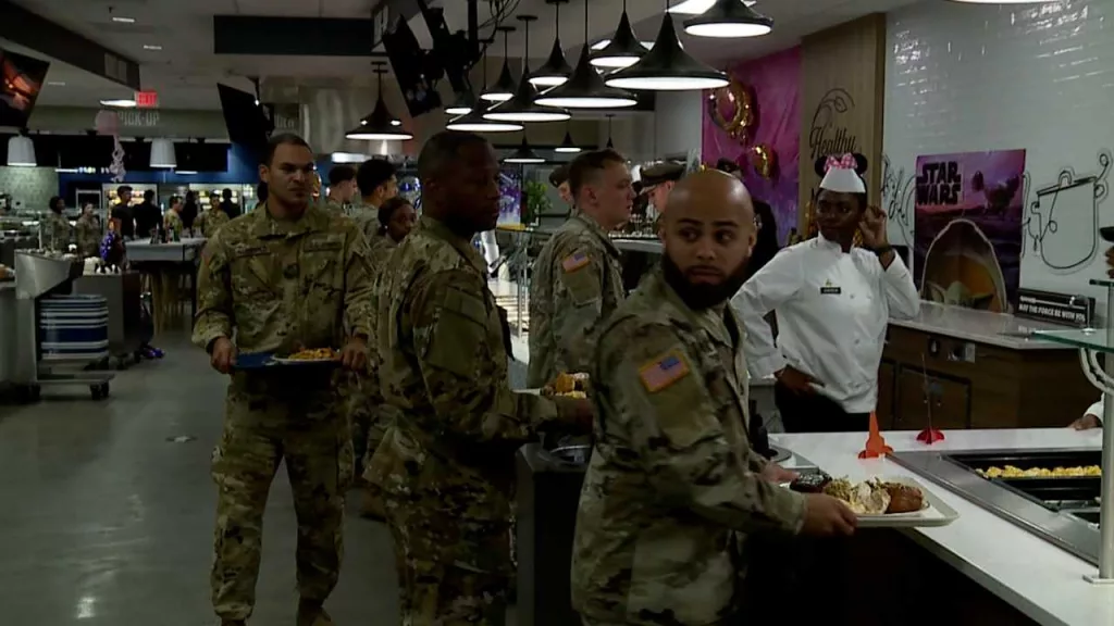 'We are there for our soldiers': HAAF Thanksgiving meal