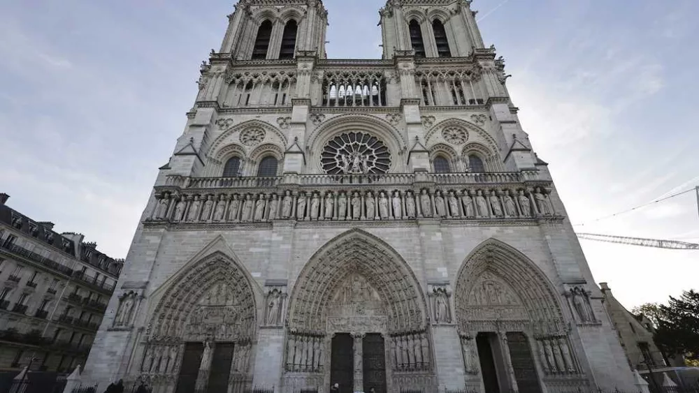 Notre Dame Cathedral unveils its new interior 5 years after fire
