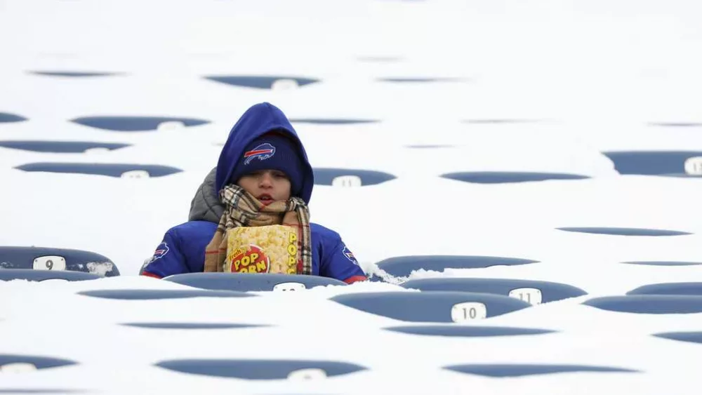 Bills brace for more than 2 feet of snow before game against 49ers