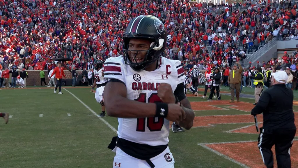 #15 South Carolina stuns #12 Clemson, Tigers still make ACC Title Game