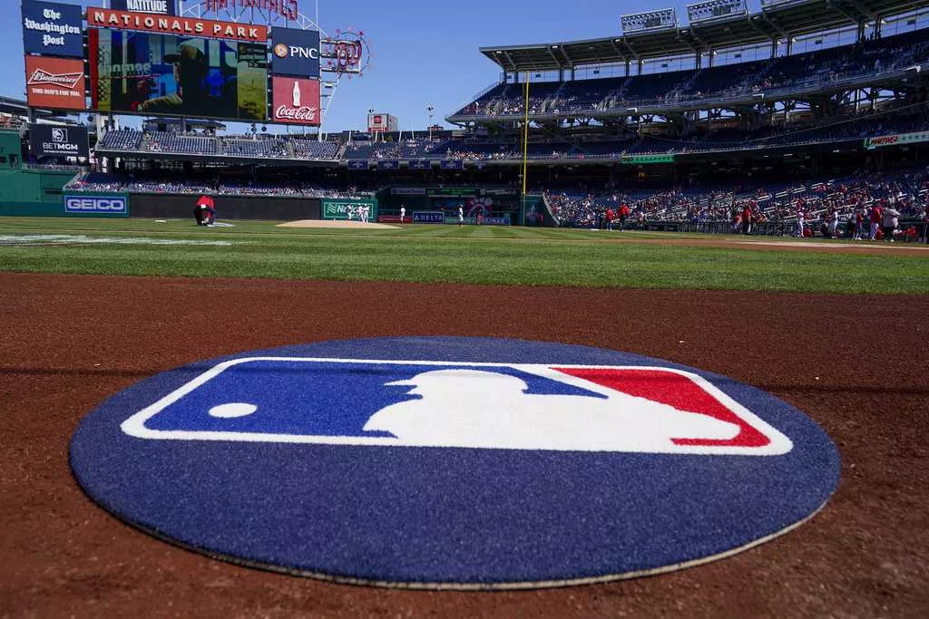 MLB had 2 positives tests among 11,609 urine and blood samples for drugs in last year