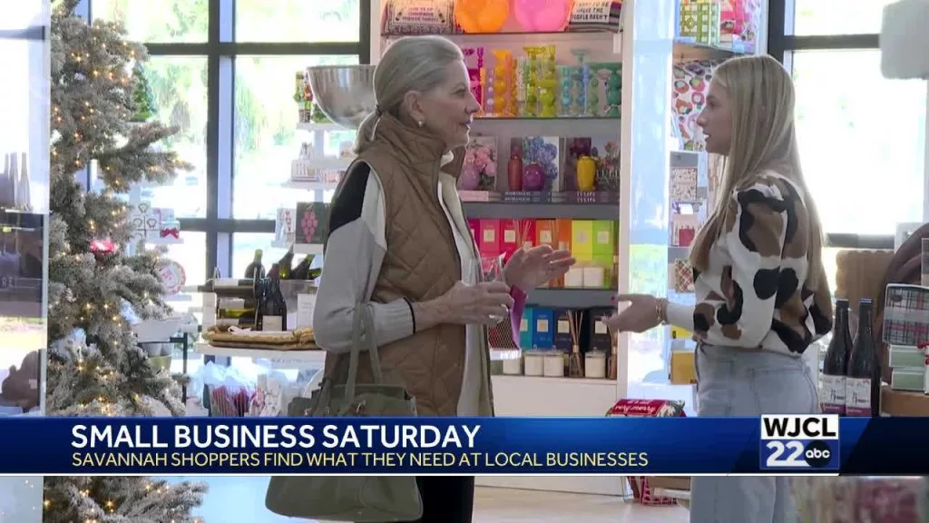 Savannah Shoppers Celebrate 'Small Business Saturday', Supporting Local Stores