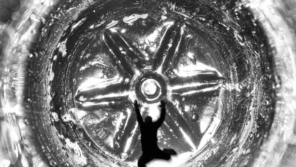 Scientist says humans will go backward in time within just 5 years