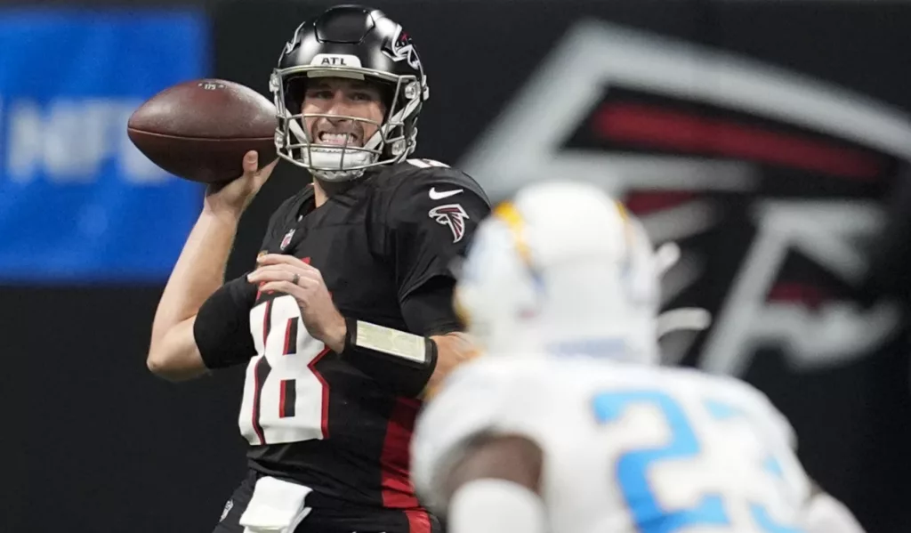 Falcons’ Morris remains loyal to struggling QB Cousins despite 4 interceptions in loss to Chargers