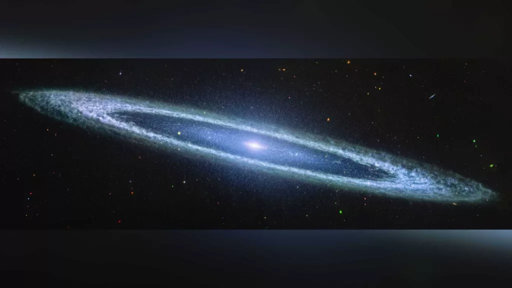 A galaxy named for its resemblance to a sombrero looks distinctly different in new image