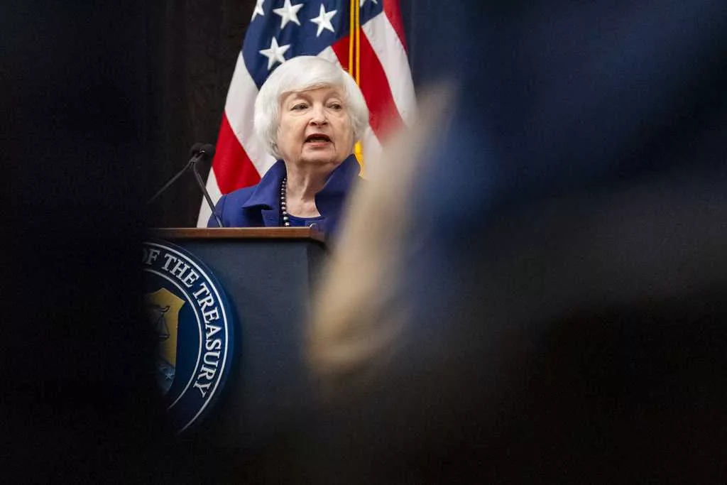 Secret Service agent fired at suspects outside of Janet Yellen's house in Washington DC
