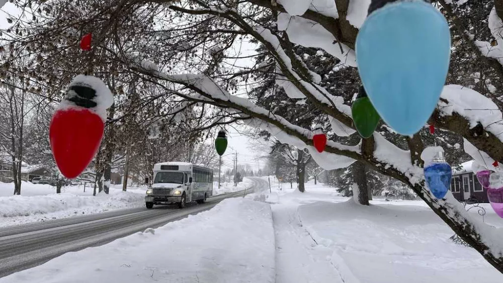 2 people die from heart attacks after shoveling snow as winter blast hits Northeast