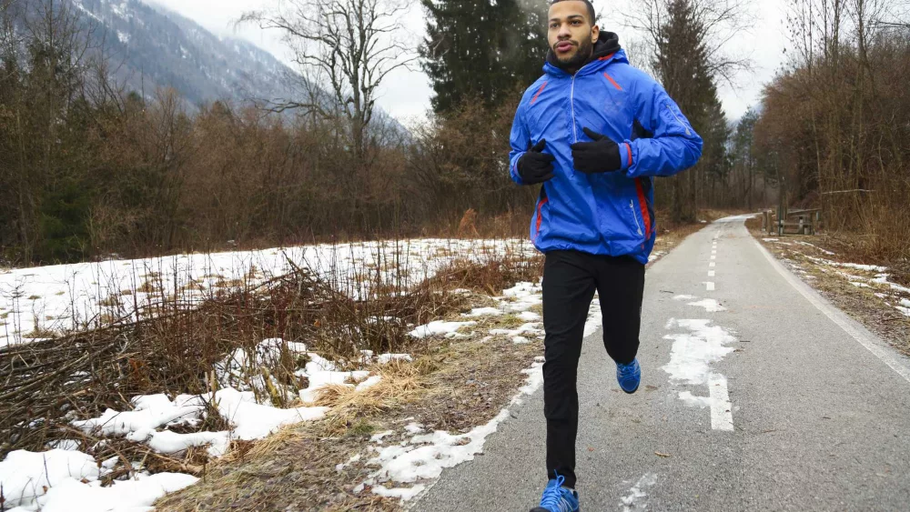 Stay warm and dry all winter long with these cold-weather running tips