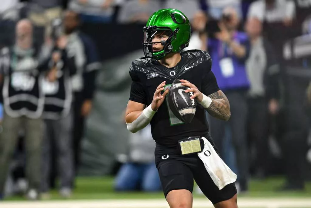 First 12-team College Football Playoff set, Oregon seeded No. 1 and SMU edges Alabama for last spot
