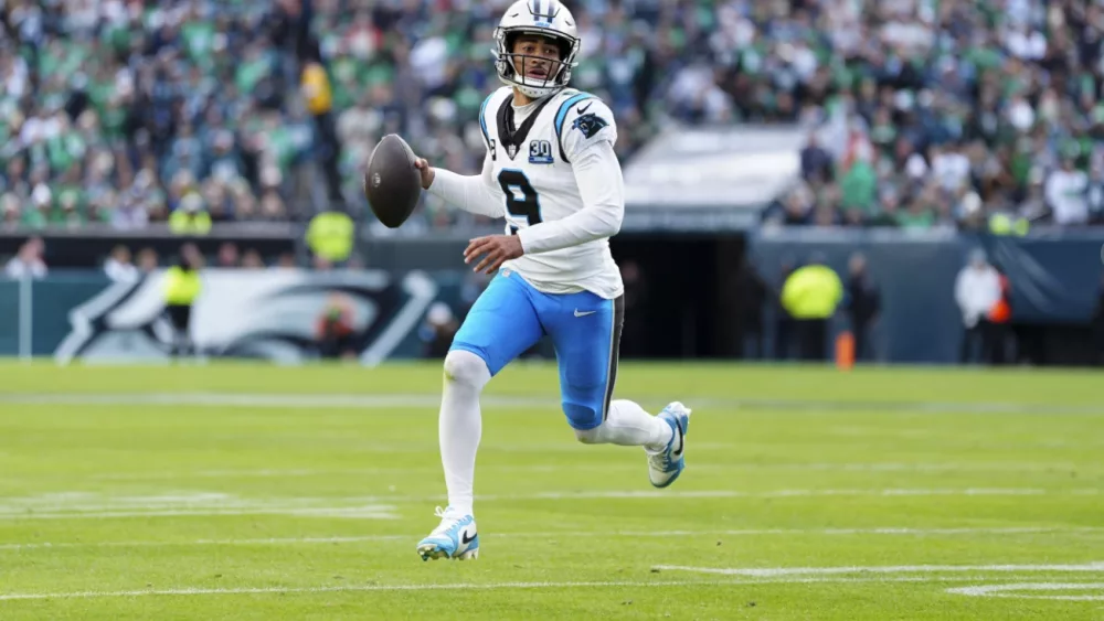 Panthers fall to Eagles in another close one, 22-16