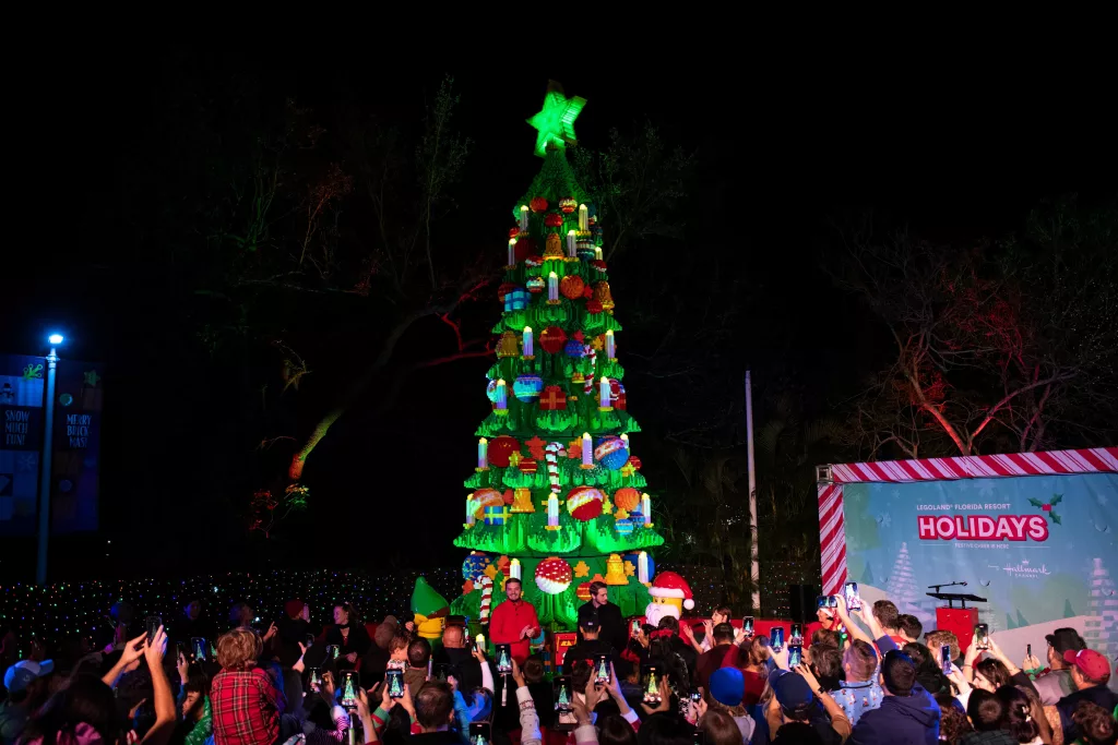 LEGOLAND Florida celebrates brick-built Christmas tree lighting