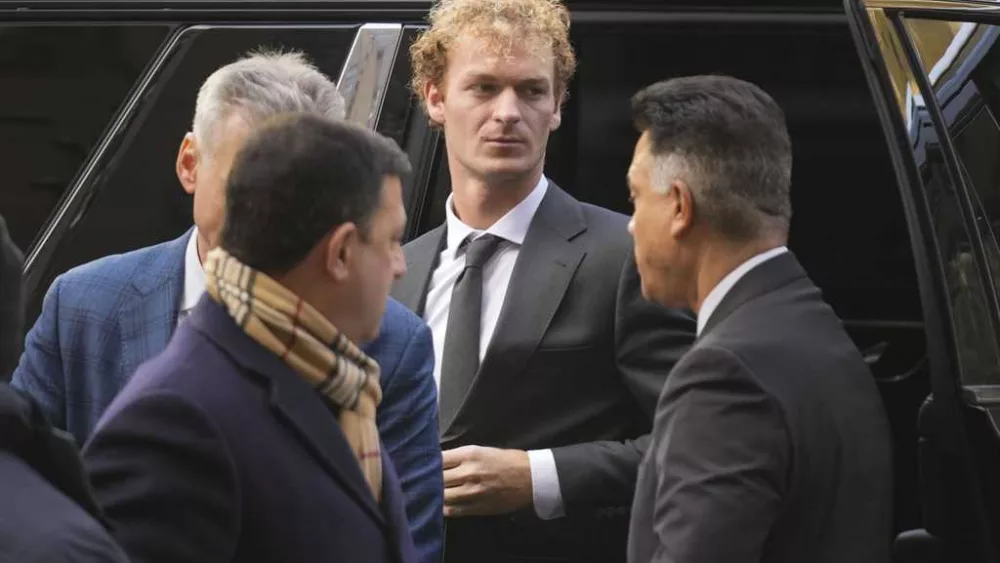 After acquittal in subway chokehold trial, Daniel Penny says he was vulnerable in the encounter