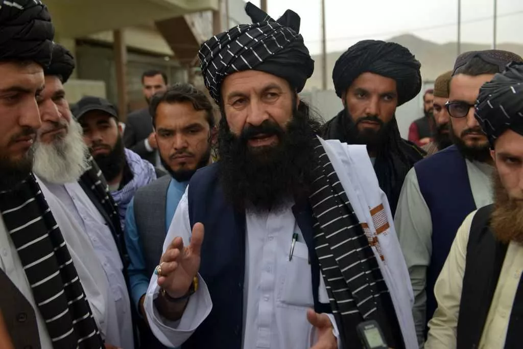 Suicide bombing in Afghan capital kills Taliban refugee minister