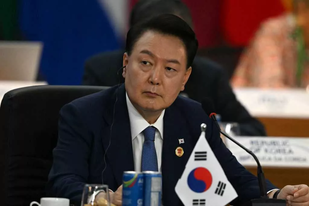 Ex-defense chief in South Korea tried to kill himself after being arrested over martial law