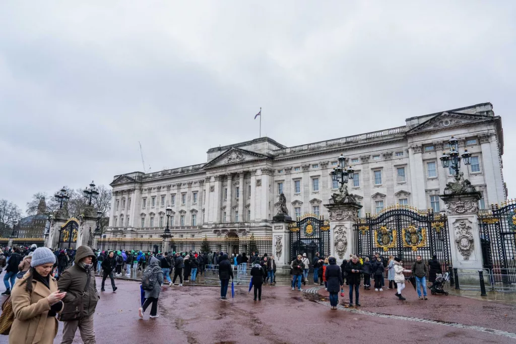 Buckingham Palace maid arrested after drunken brawl at work Christmas party