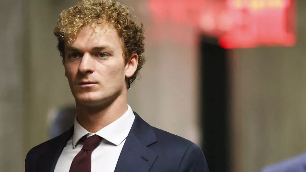 Daniel Penny, acquitted in NYC subway chokehold, to join Trump's suite at football game