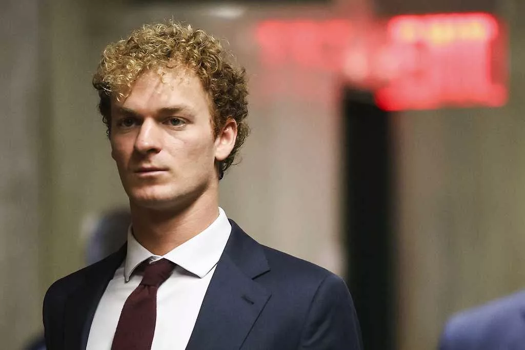 Daniel Penny, acquitted in NYC subway chokehold, to join Trump's suite at football game