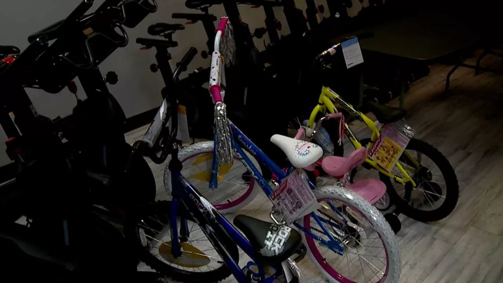 'This benefits kids in our local community': Effingham YMCA Angel Tree