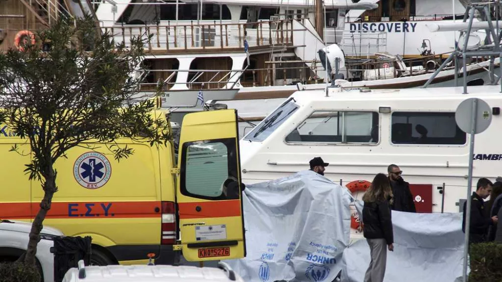 8 dead, 18 rescued as boat carrying migrants capsizes near Greece