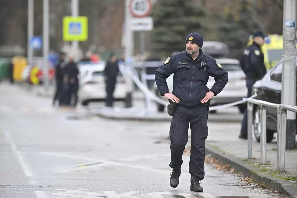 Croatian police: 7-year-old girl killed, 6 people wounded in knife attack