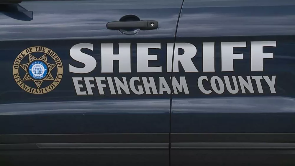 Five-vehicle crash causes traffic delays in Rincon