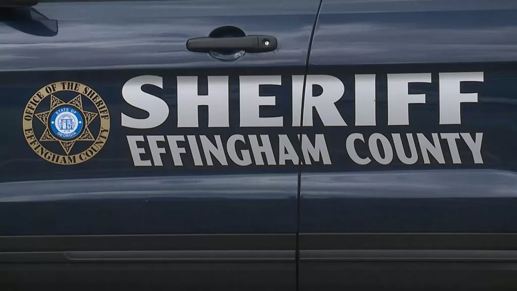 Five-vehicle crash causes traffic delays in Rincon