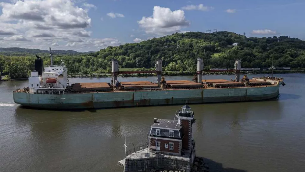 Engineers will look to save 150-year-old lighthouse from crumbling into Hudson River