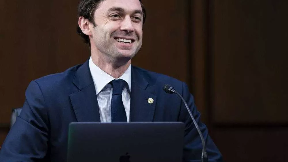 Tattnall Co.: Sen. Ossoff delivers federal resources to expand high-speed internet
