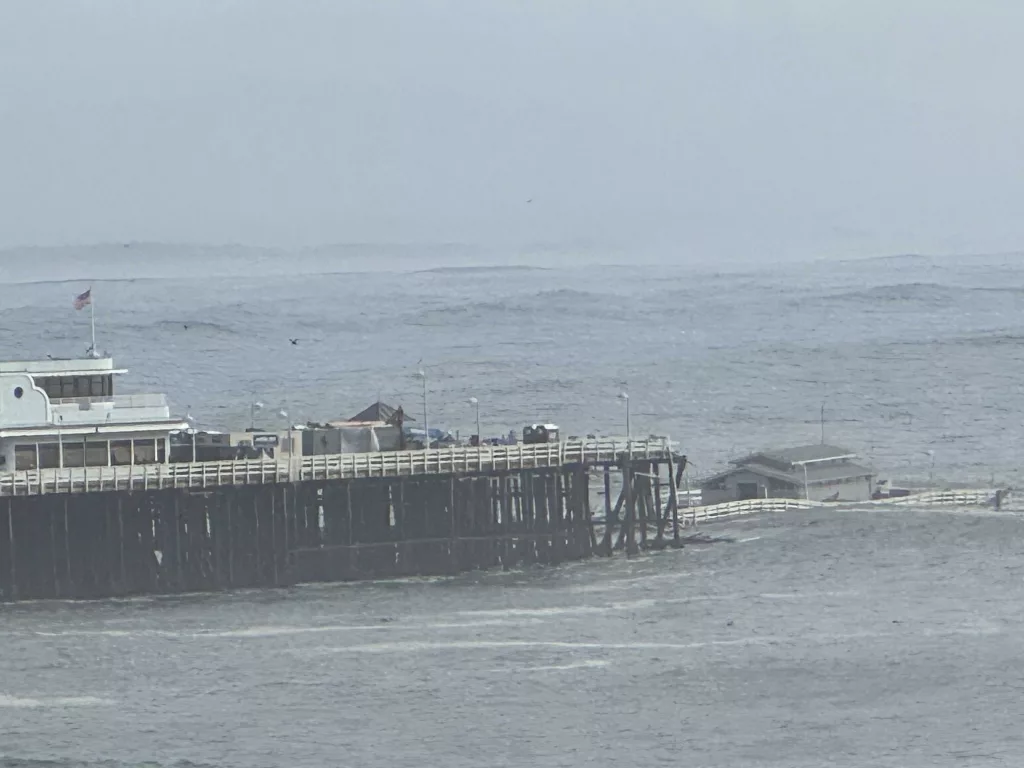 Santa Cruz Wharf collapses during repair project, 3 rescued