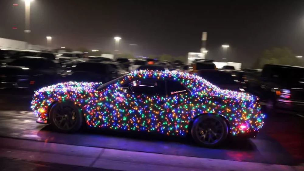 Holiday vehicle decorations: fun or illegal? Police weigh in