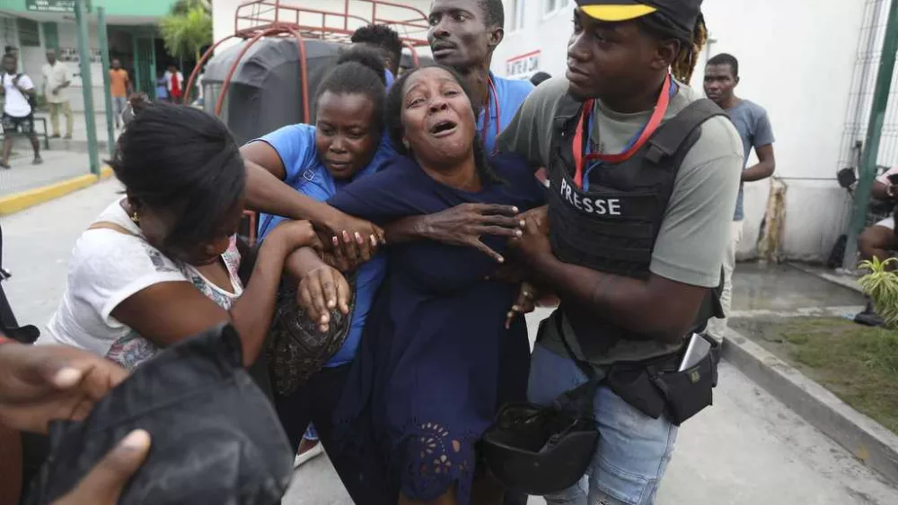 Haiti gang attack leaves 2 dead, several wounded