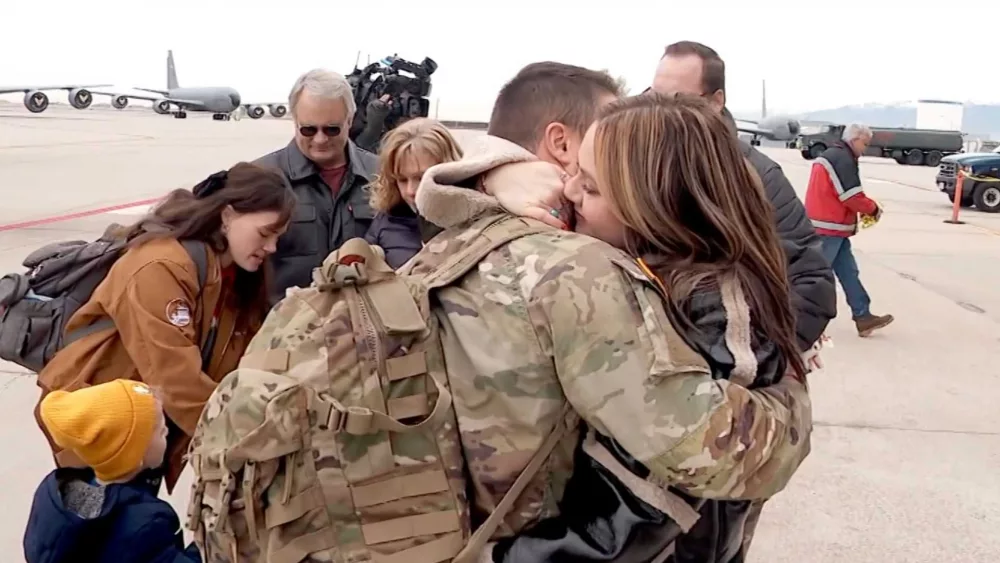 Emotional homecoming for 130 National Guard soldiers on Christmas Eve