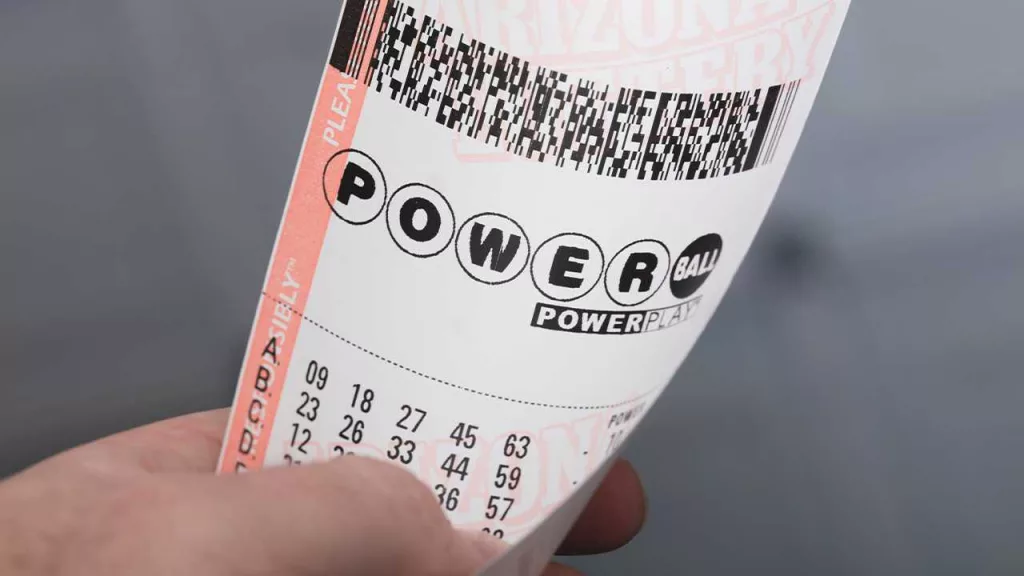 Couple finds missing $1M Powerball ticket hours before it was set to expire
