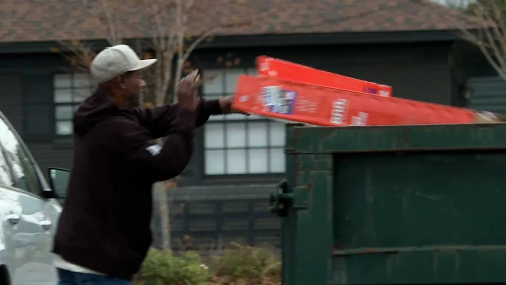 Statesboro police advise on safe disposal of new gift packaging