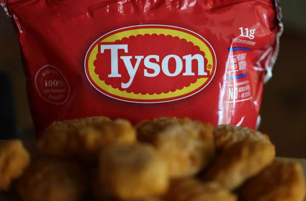 Fire at Tyson Foods plant in Georgia kills 1 person, injures others
