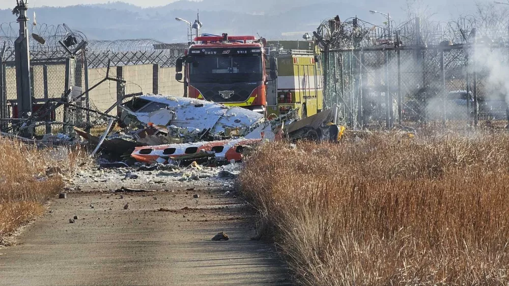 South Korean media report 28 people dead after plane catches fire at airport