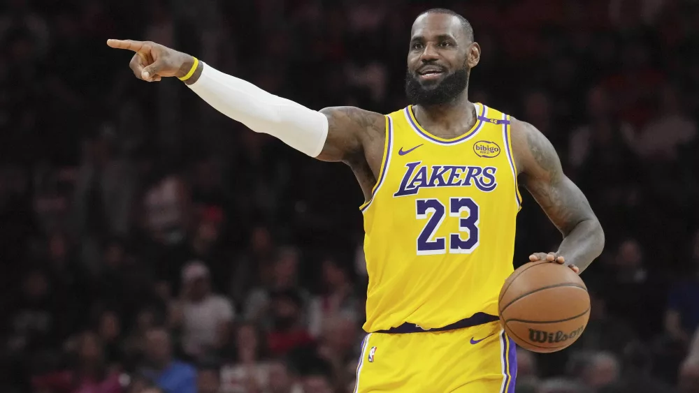 lebron-james-ap26772cd234ddf4