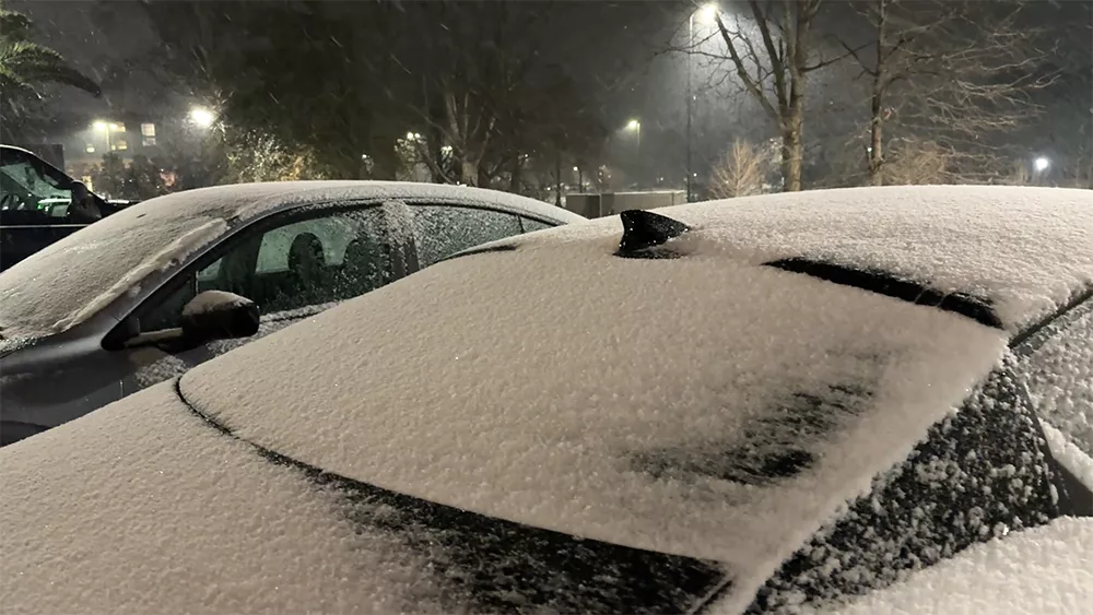 Video shows rare snowfall in Bulloch County
