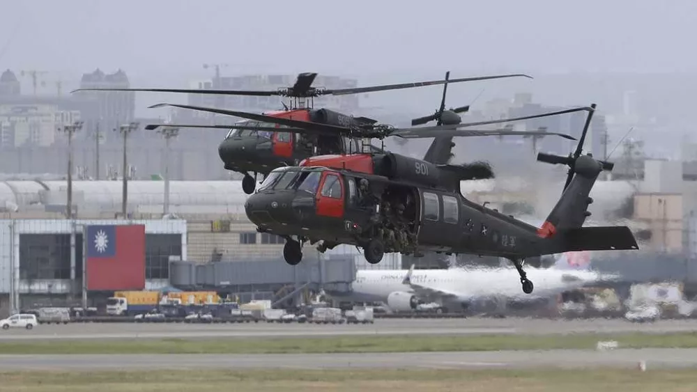 Aircraft that collided over Washington are both workhorse vessels