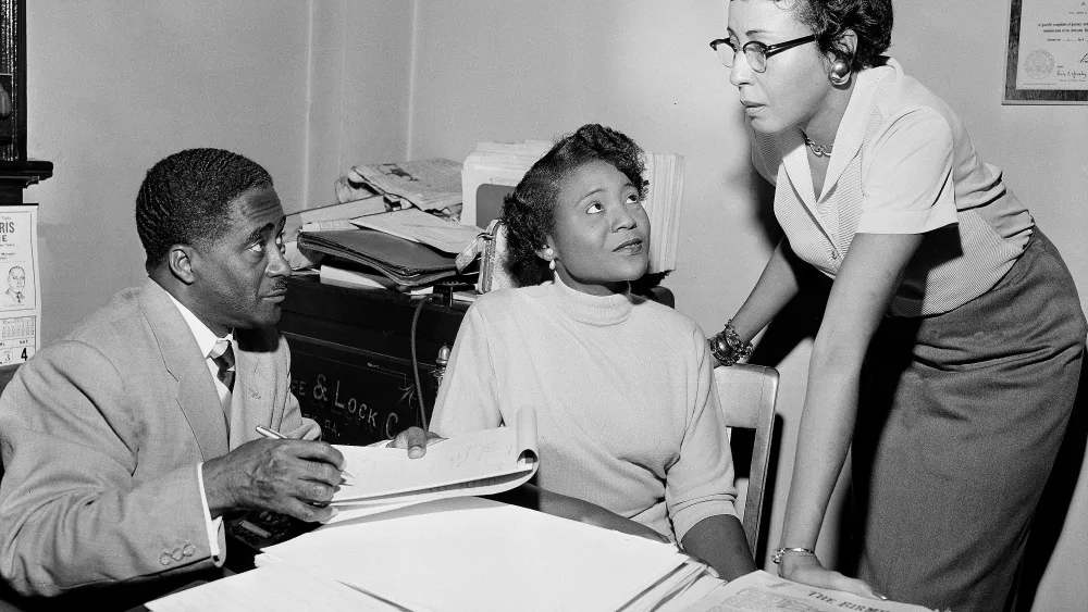 ap434844308043-67a3f0f332035