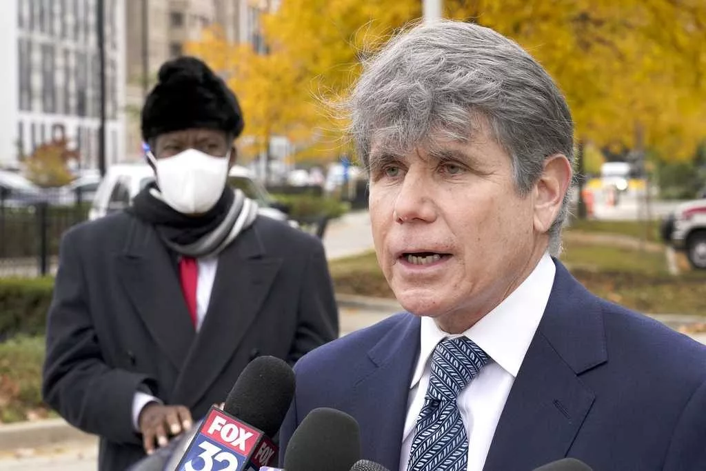 President Trump pardons ex-Illinois Gov. Rod Blagojevich 5 years after commuting his sentence
