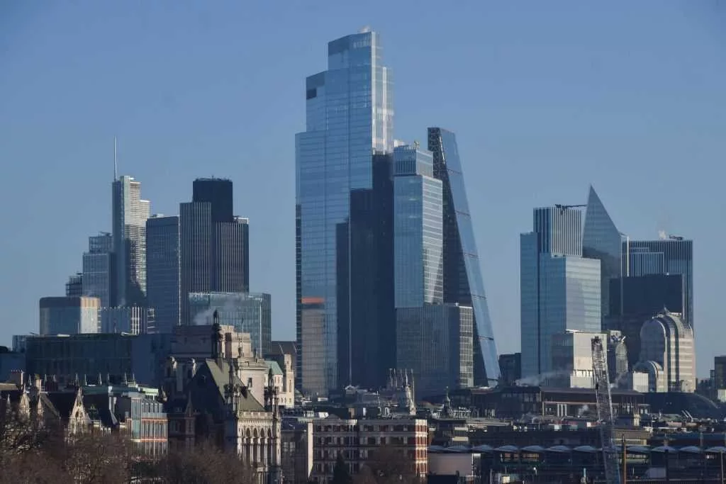 Archaeologists unearth remains of Roman basilica on site of London skyscraper