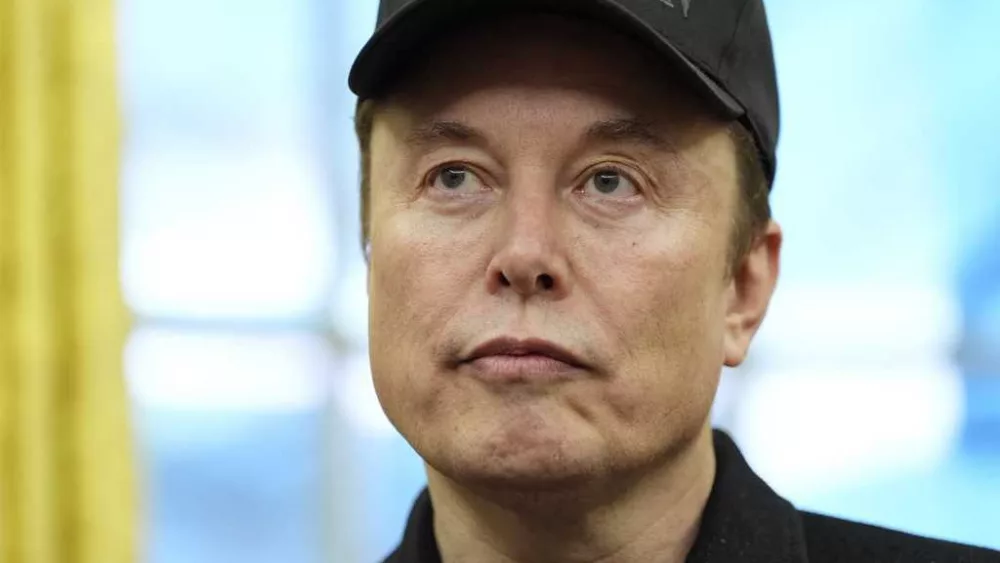 White House says Elon Musk is not in charge at DOGE, but is advising the president