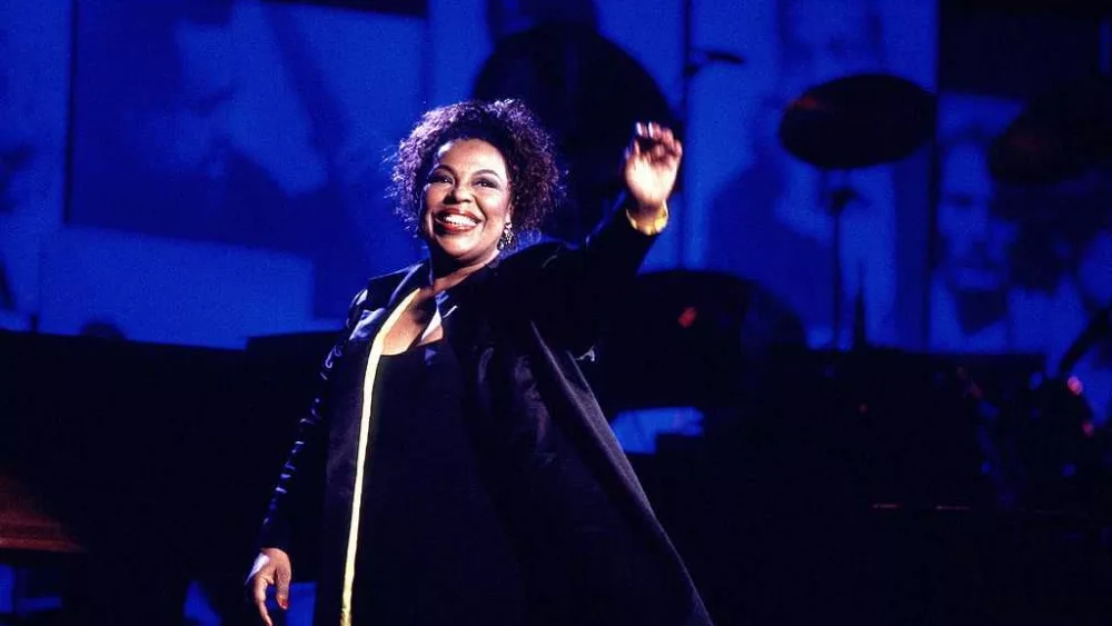 Grammy-winning singer Roberta Flack dies at 88