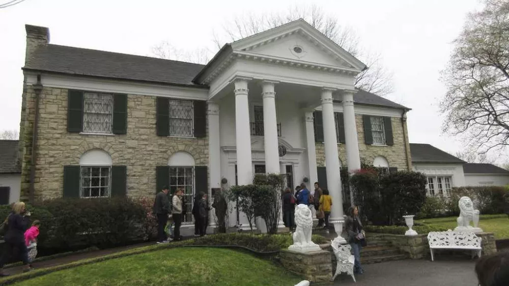 Woman pleads guilty to federal charge in plot to sell Graceland
