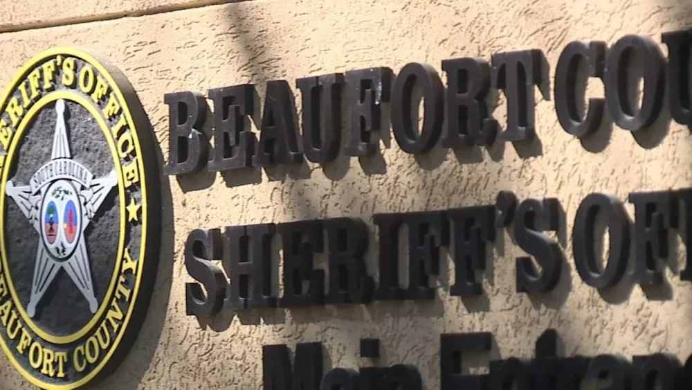 Deputies: Multiple Beaufort County homes struck by gunfire overnight, 1 man injured