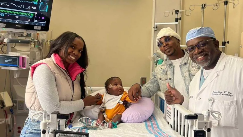 Doctor shares delivery journey for 21-week premature babies