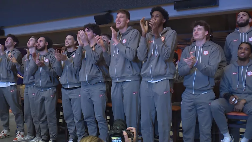 March Madness Brackets Set: See where Georgia and Clemson are seeded